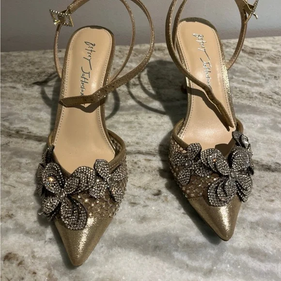 Betsy Johnson Elegant Gold Strappy Heels with Floral Accents - Picture 2 of 7